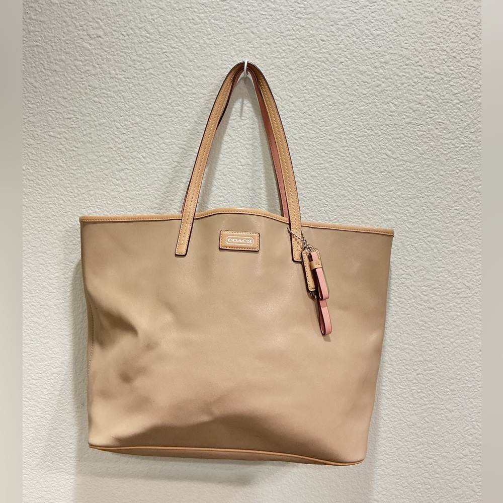 Coach Park Beige/Pink Leather Tote Bag